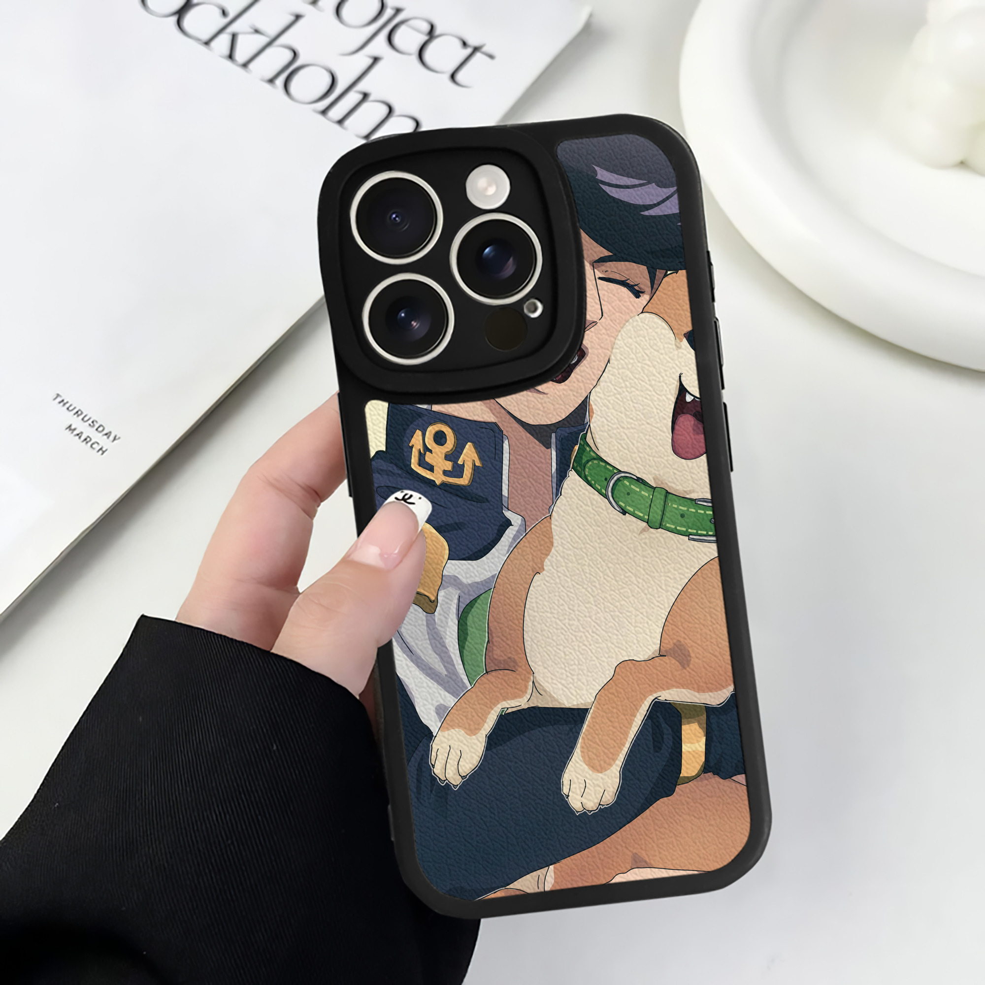（画像用） ジョジョの奇妙な冒険 JoJo's Bizarre Adventure 【iPhone 16シリーズ対応】シリコンスマホケース（レザー調） 材質：シリコン
